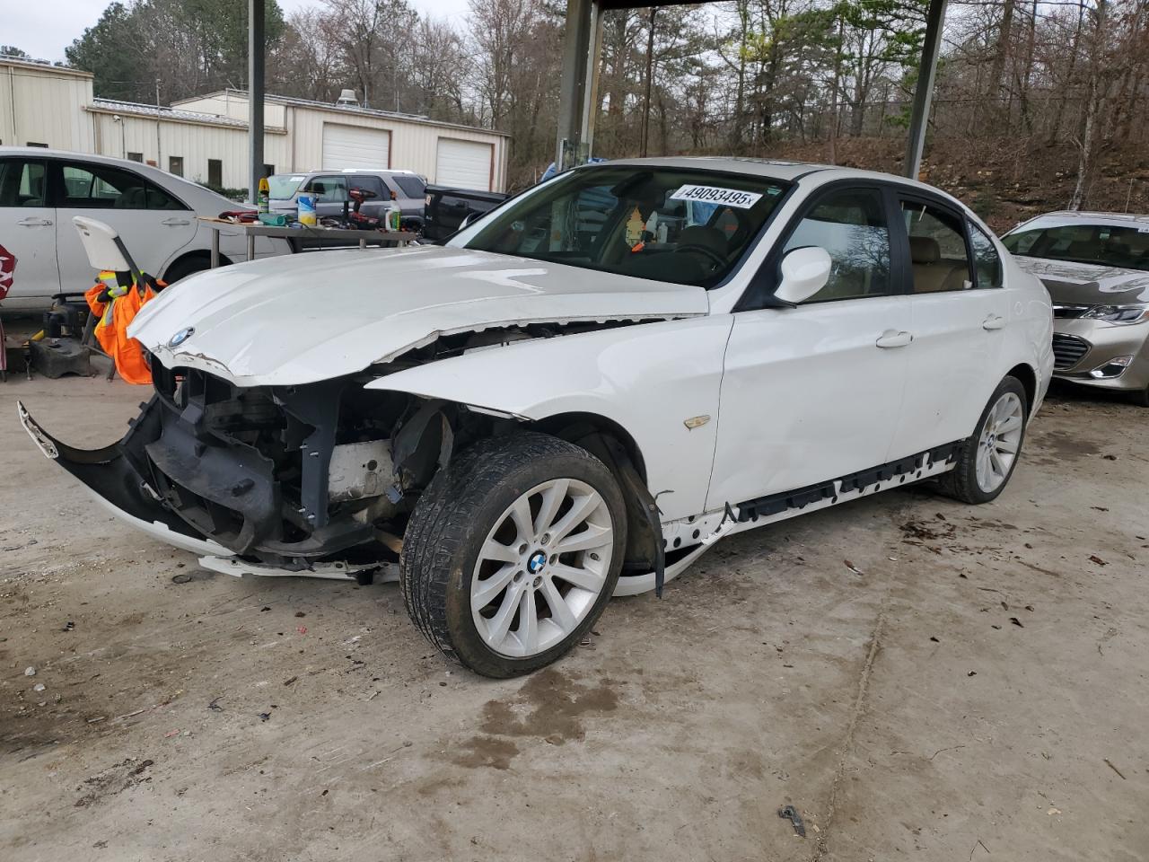 2011 BMW 3 Series 328i, VIN WBAPH7C5XBE676997 — Stripped