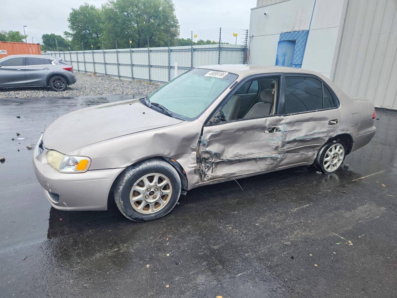 2001 Toyota Corolla S, VIN 1NXBR12E51Z492401 — Side