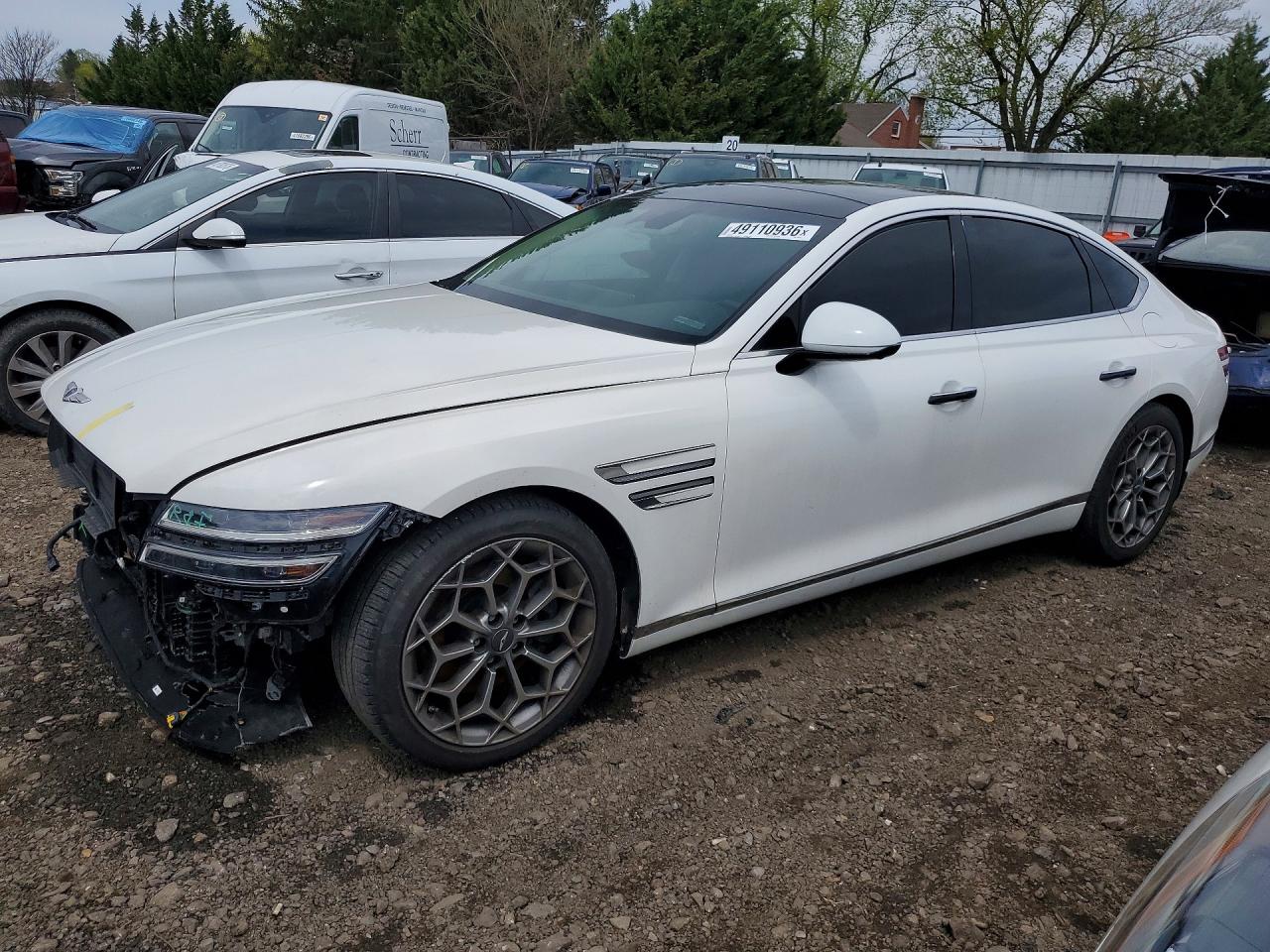 2022 Genesis G80 2.5T, VIN KMTGB4SC0NU131115 — Front end