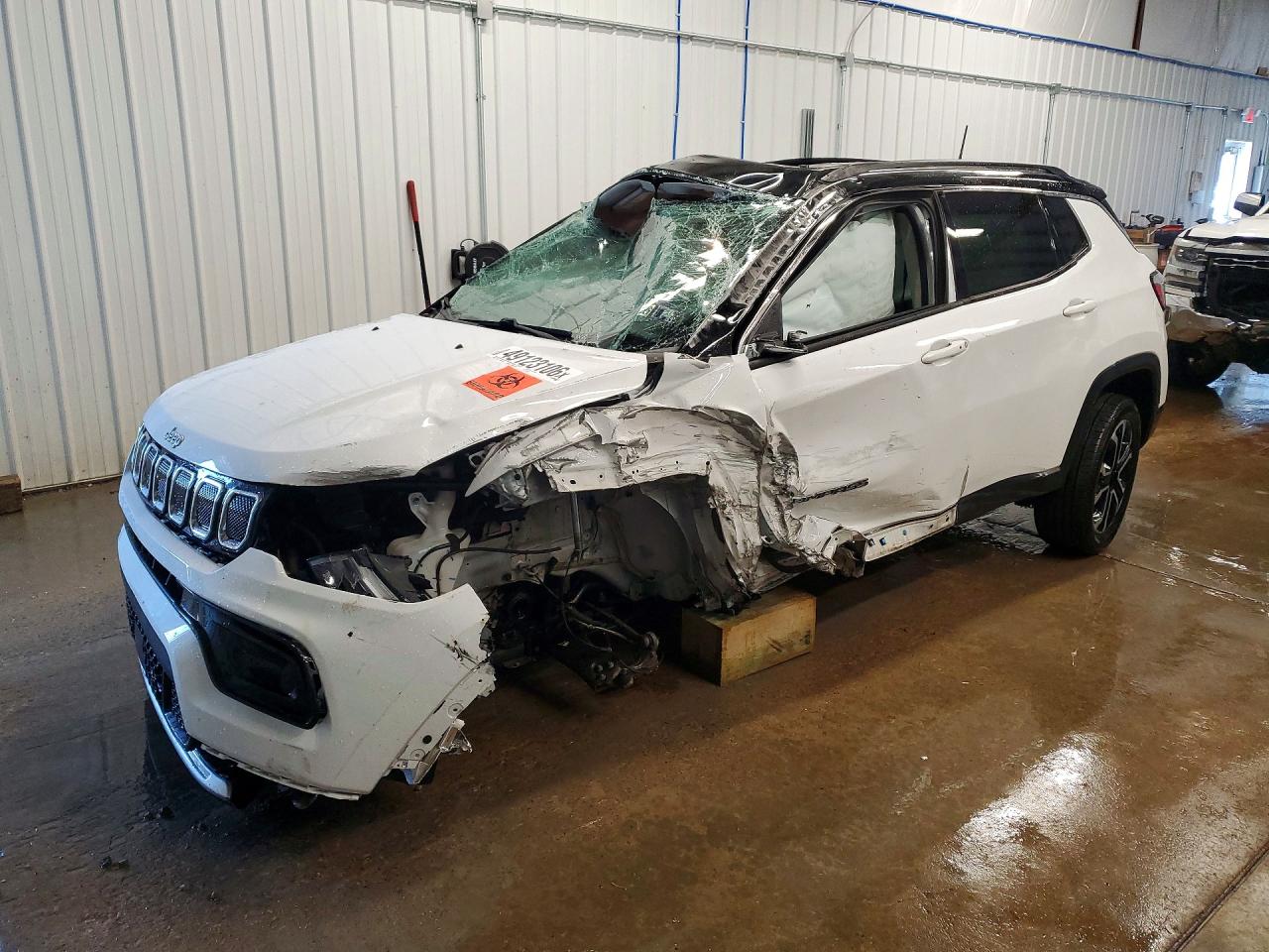2022 Jeep Compass Limited, VIN 3C4NJDCB9NT165188 — Rollover