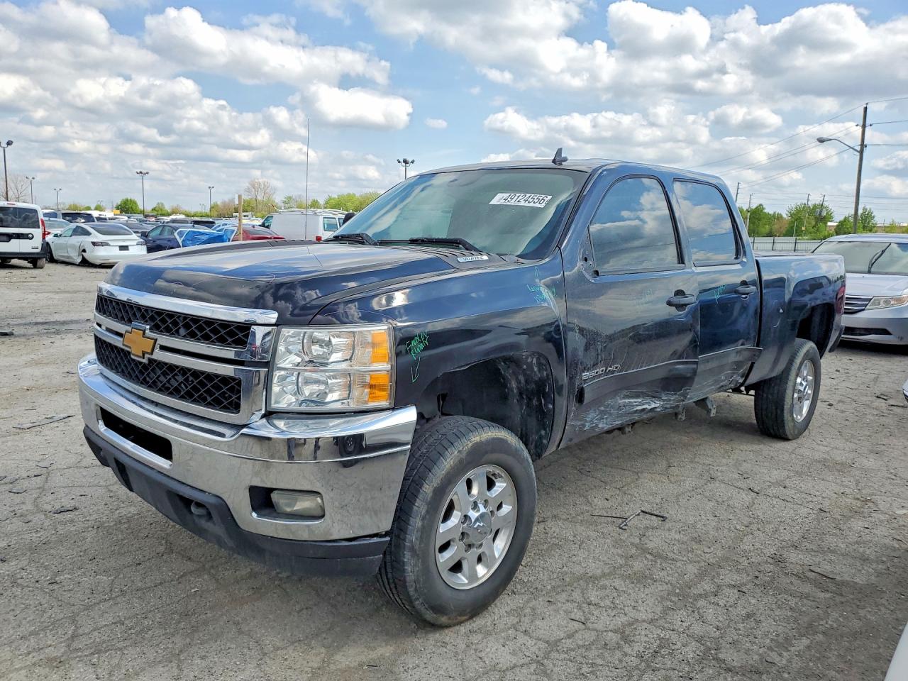 2014 Chevrolet Silverado 2500HD LT, VIN 1GC1KXCG0EF160528 — Side
