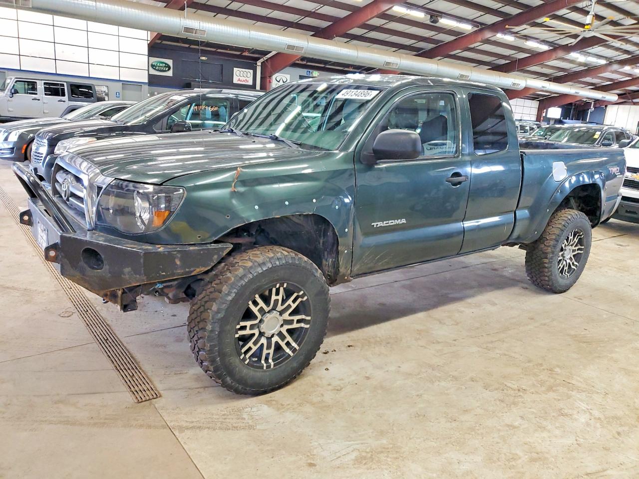 2010 Toyota Tacoma, VIN 5TEUU4EN5AZ725516 — Перед