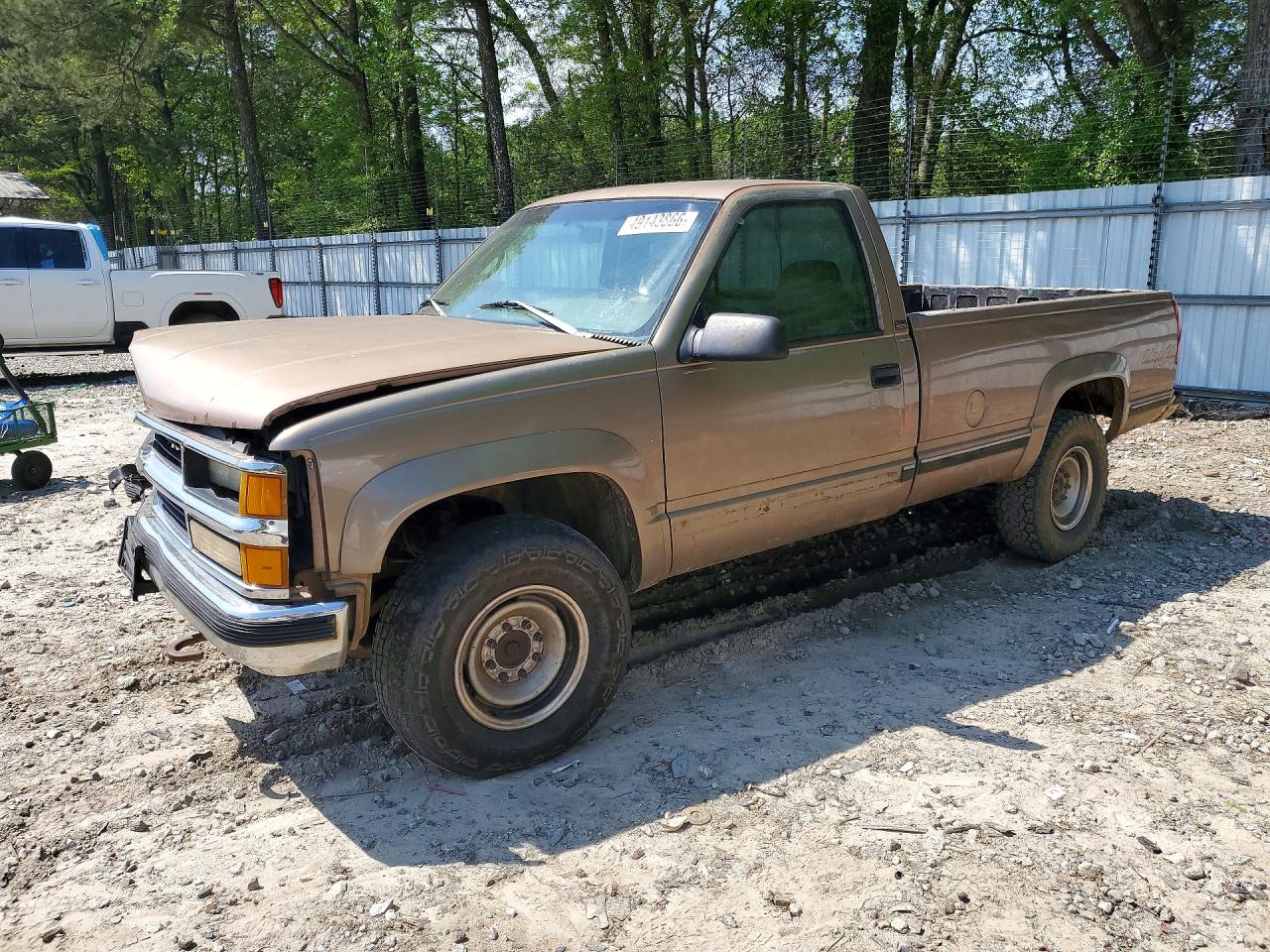1995 Chevrolet Silverado 2500, VIN 1GCGK24KXSZ214802 — Перед