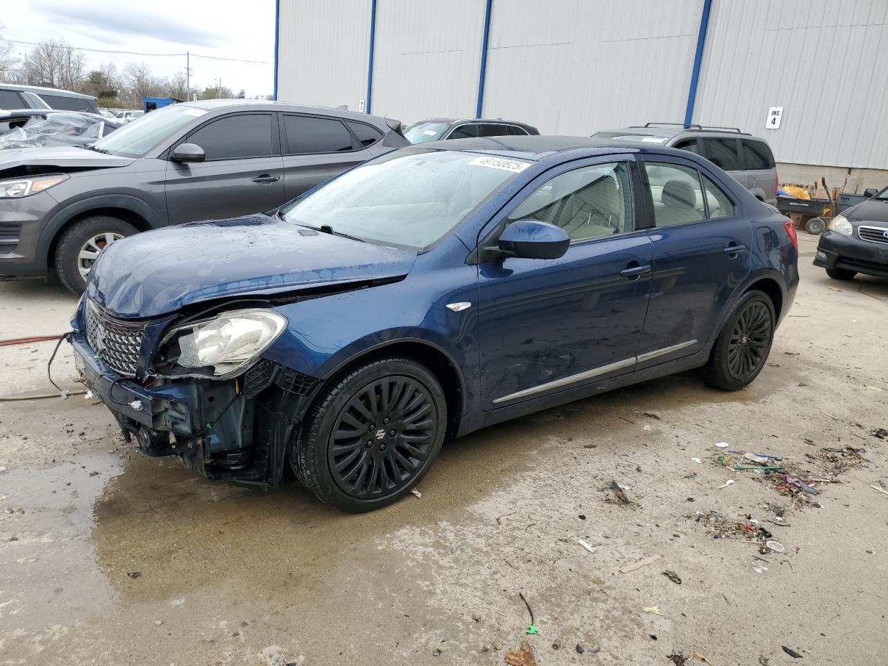 2012 Suzuki Kizashi SE, VIN JS2RF9A30C6101436 — Front end
