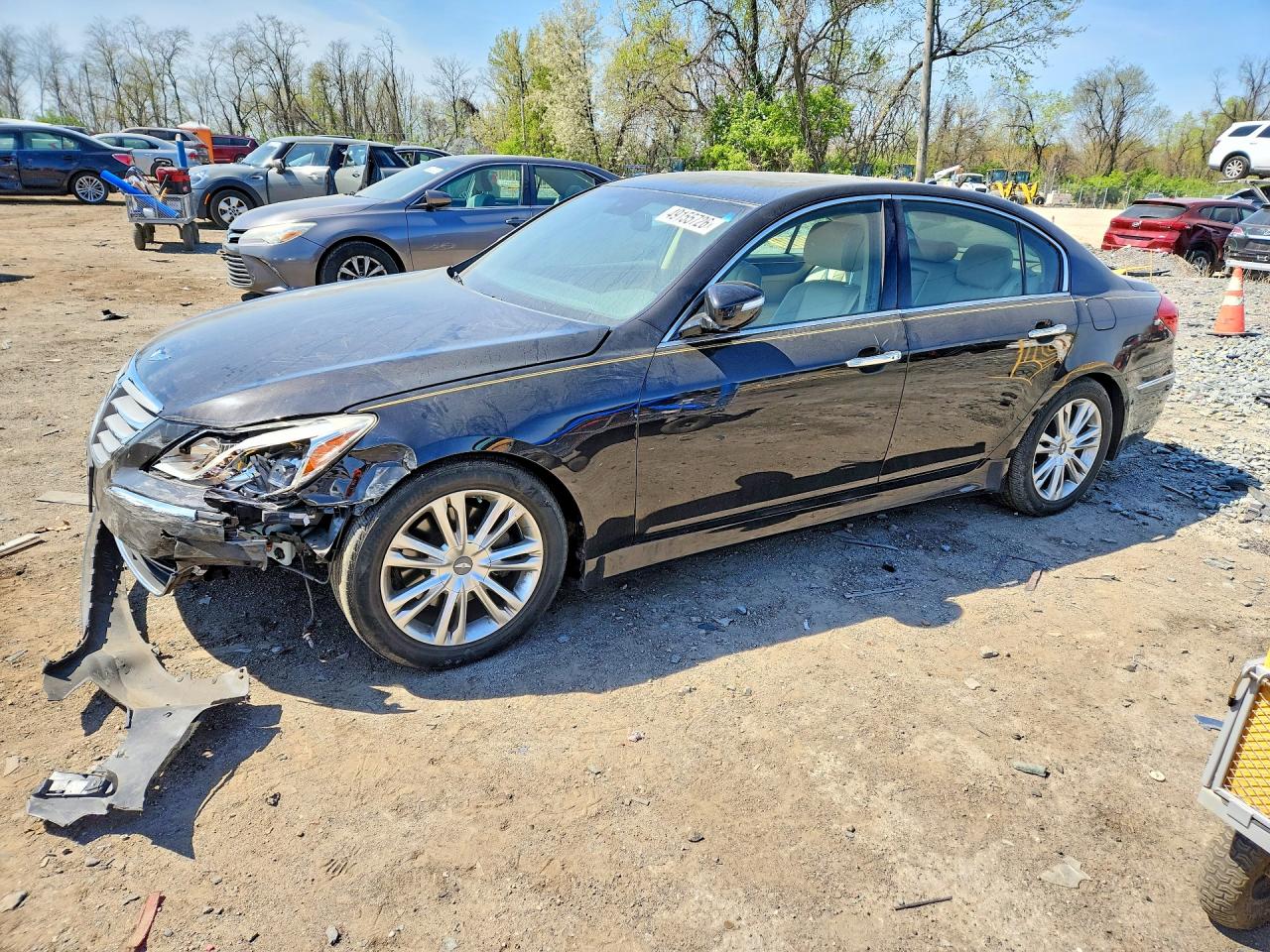 2014 Hyundai Genesis 3.8L, VIN KMHGC4DDXEU260329 — Перед