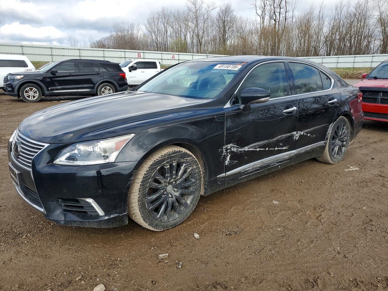 2017 Lexus LS 460, VIN JTHCL5EF9H5028777 — Side