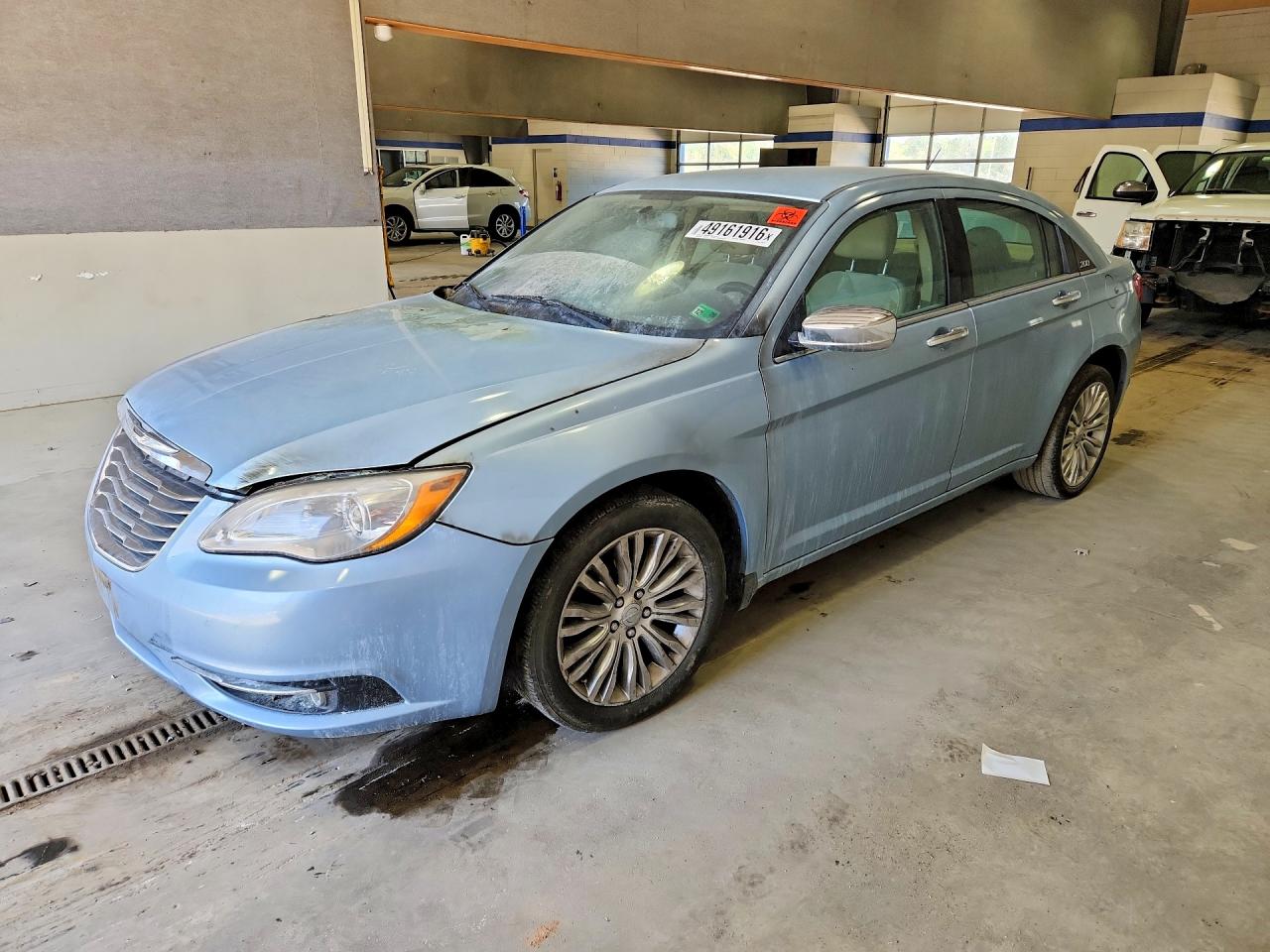 2012 Chrysler 200 Limited, VIN 1C3CCBCB2CN175679 — Engine fire