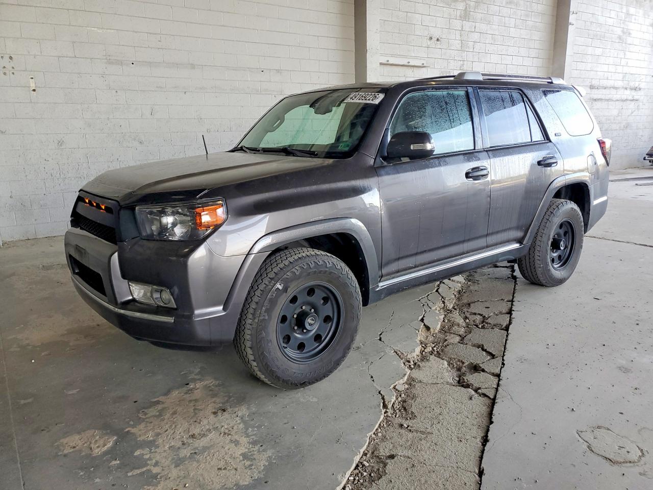 2010 Toyota 4Runner Limited, VIN JTEBU5JR2A5019267 — Front end