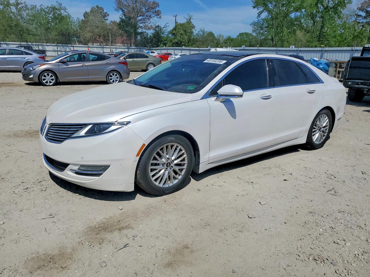 2016 Lincoln MKZ, VIN 3LN6L2JK8GR605757 — Roof