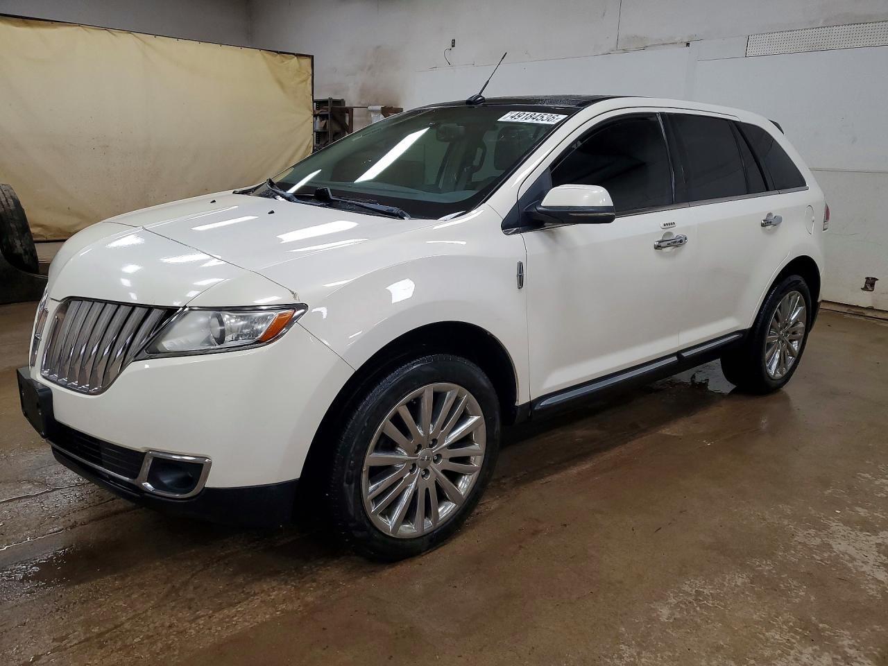 2012 Lincoln MKX, VIN 2LMDJ8JKXCBL01522 — Water / flood