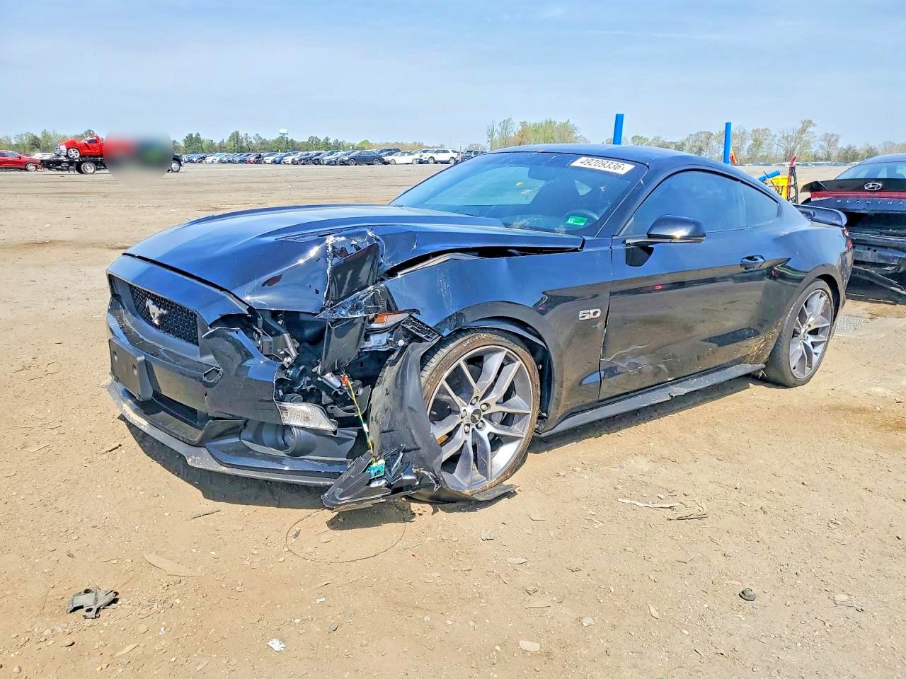 2015 Ford Mustang GT Premium, VIN 1FA6P8CFXF5312851 — Front end