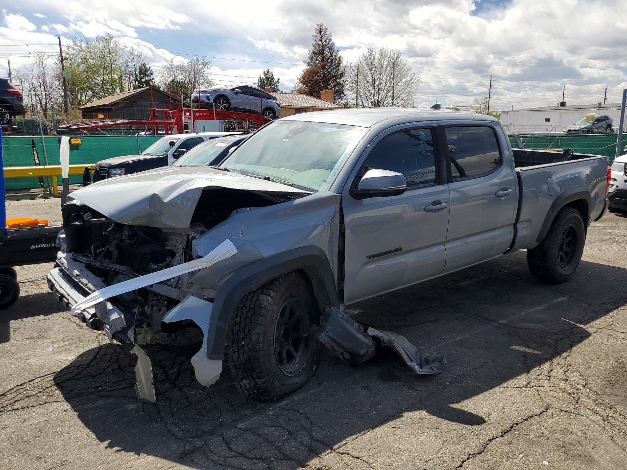 2019 Toyota Tacoma TRD Off Road, VIN 3TMDZ5BN5KM059851 — Front end