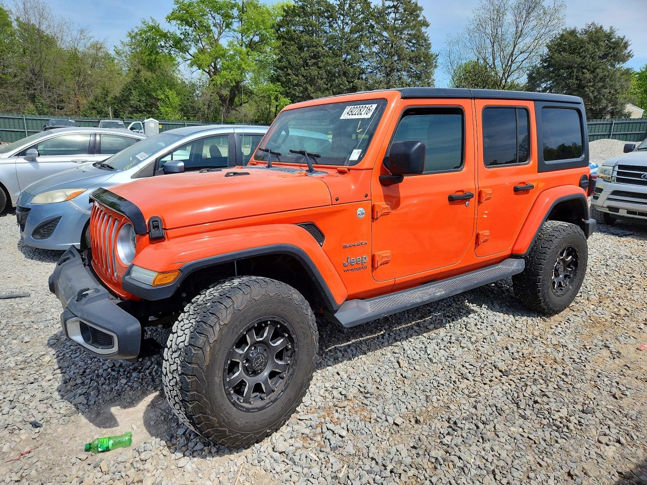 2018 Jeep Wrangler Unlimited Sahara, VIN 1C4HJXENXJW315934 — All over
