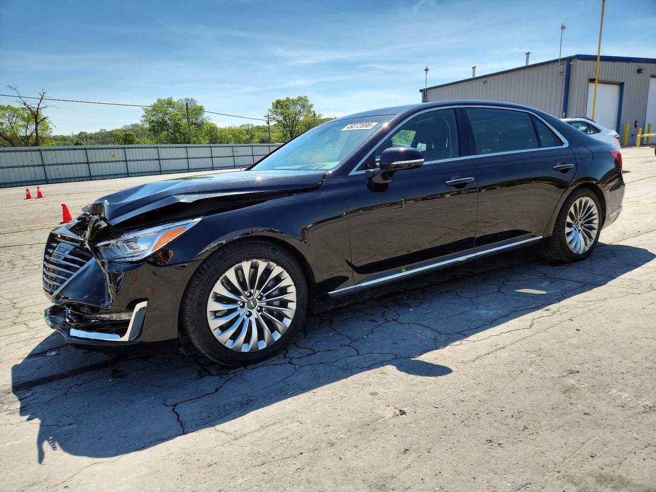 2018 Genesis G90 Ultimate, VIN KMHG54JH6JU037037 — Front end