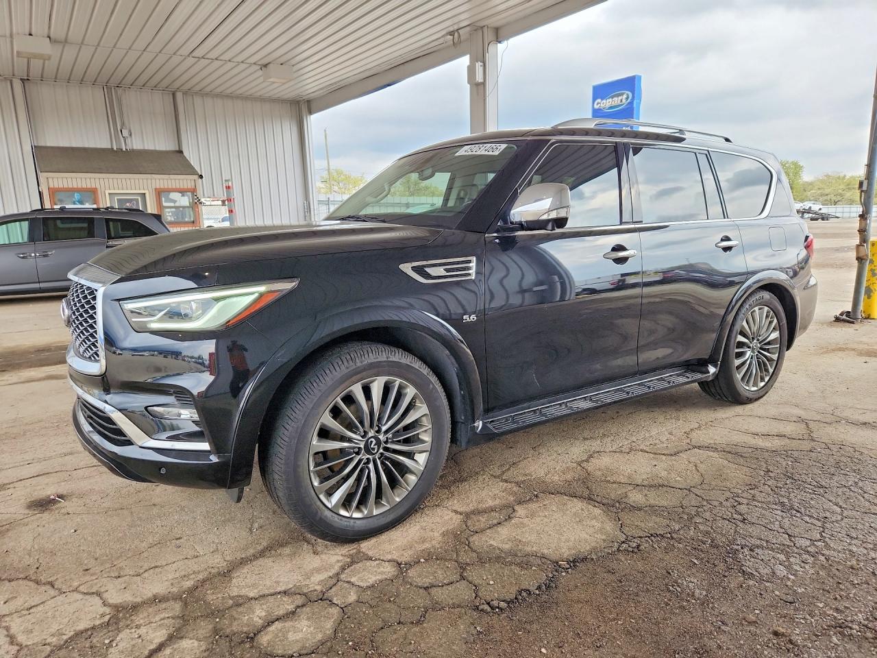 2019 Infiniti QX80 Luxe, VIN JN8AZ2NE9K9234909 — Side