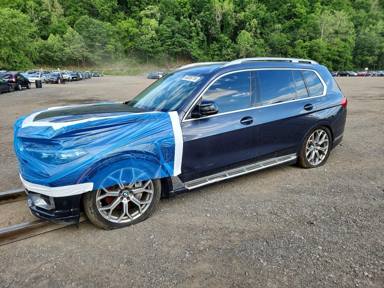 2019 BMW X7 xDrive50i, VIN 5UXCX4C50KLS35957 — Missing or altered VIN