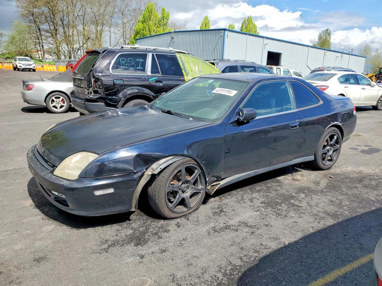 2000 Honda Prelude, VIN JHMBB6145YC009437 — Undercarriage
