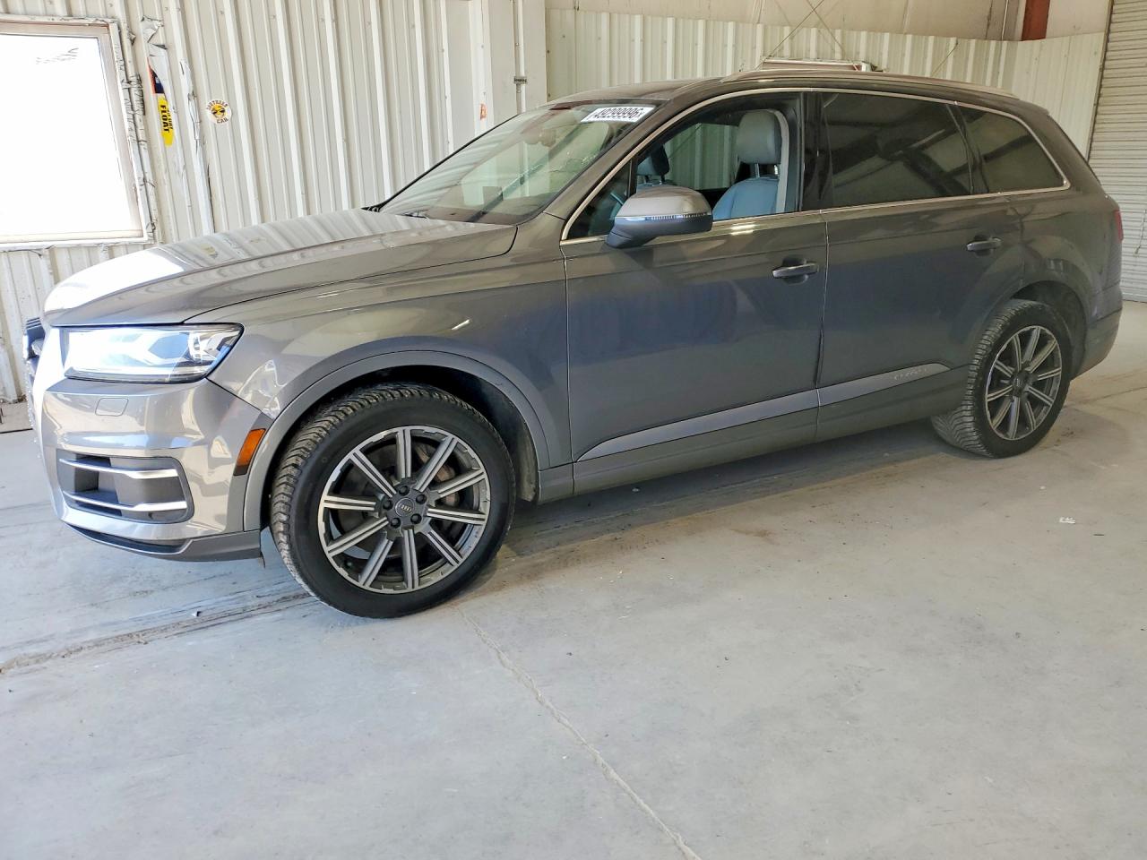 2017 Audi Q7 Premium Plus, VIN WA1LHAF78HD036162 — Auction photo