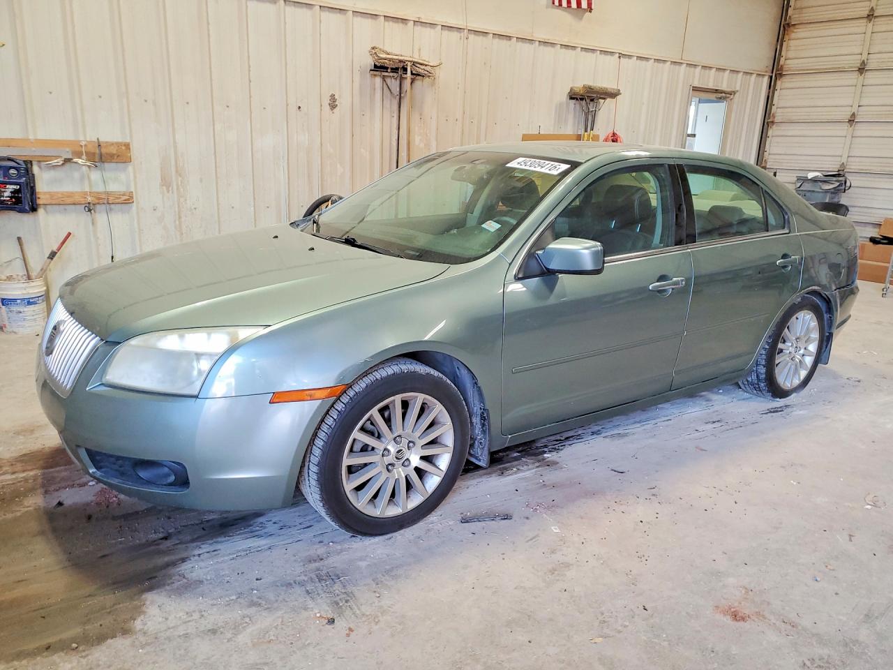 2006 Mercury Milan Premier, VIN 3MEHM08176R666073 — Front end