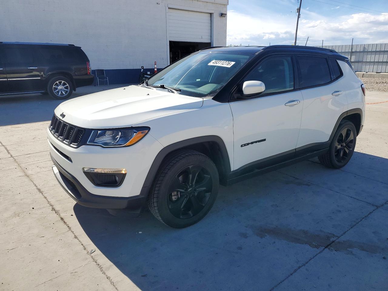 2020 Jeep Compass Altitude, VIN 3C4NJDBB9LT116510 — Undercarriage