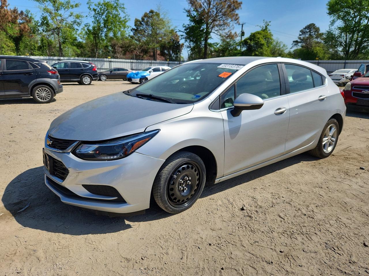 2018 Chevrolet Cruze LT, VIN 3G1BE6SM1JS654876 — Front end