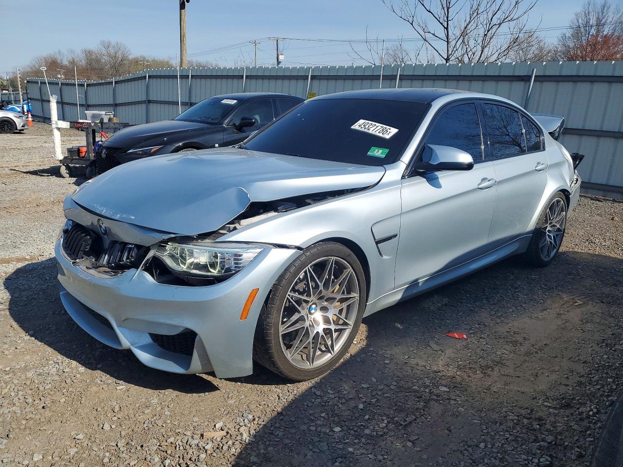 2017 BMW M3, VIN WBS8M9C56H5G83285 — Перед