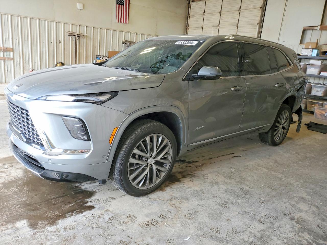 2026 Buick Enclave Avenir, VIN 5GAERCKS8TJ191517 — Зад