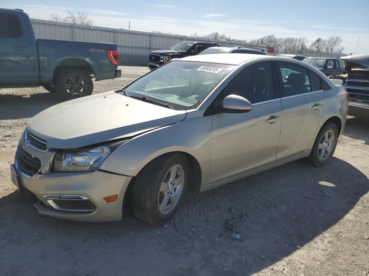 2016 Chevrolet Cruze LT, VIN 1G1PE5SB6G7214626 — Front end