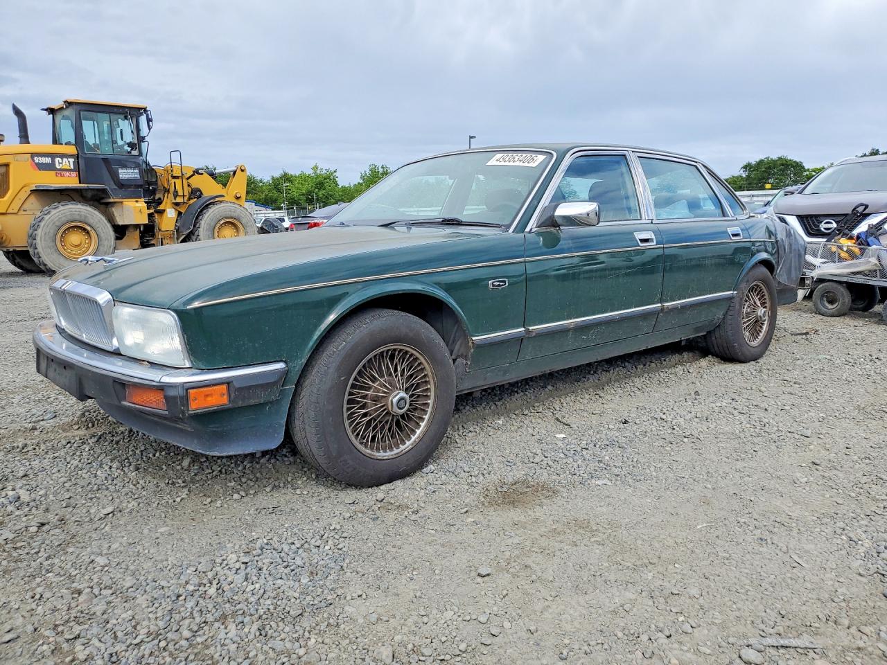 1990 Jaguar XJ, VIN SAJHY174XLC617159 — Зад