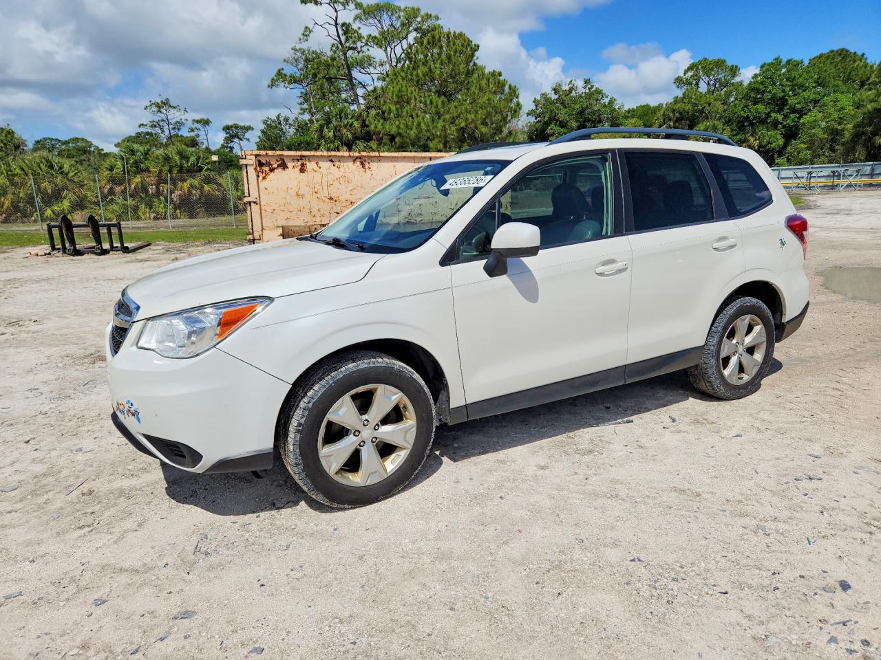 2016 Subaru Forester Premium, VIN JF2SJADC7GH467283 — Normal wear