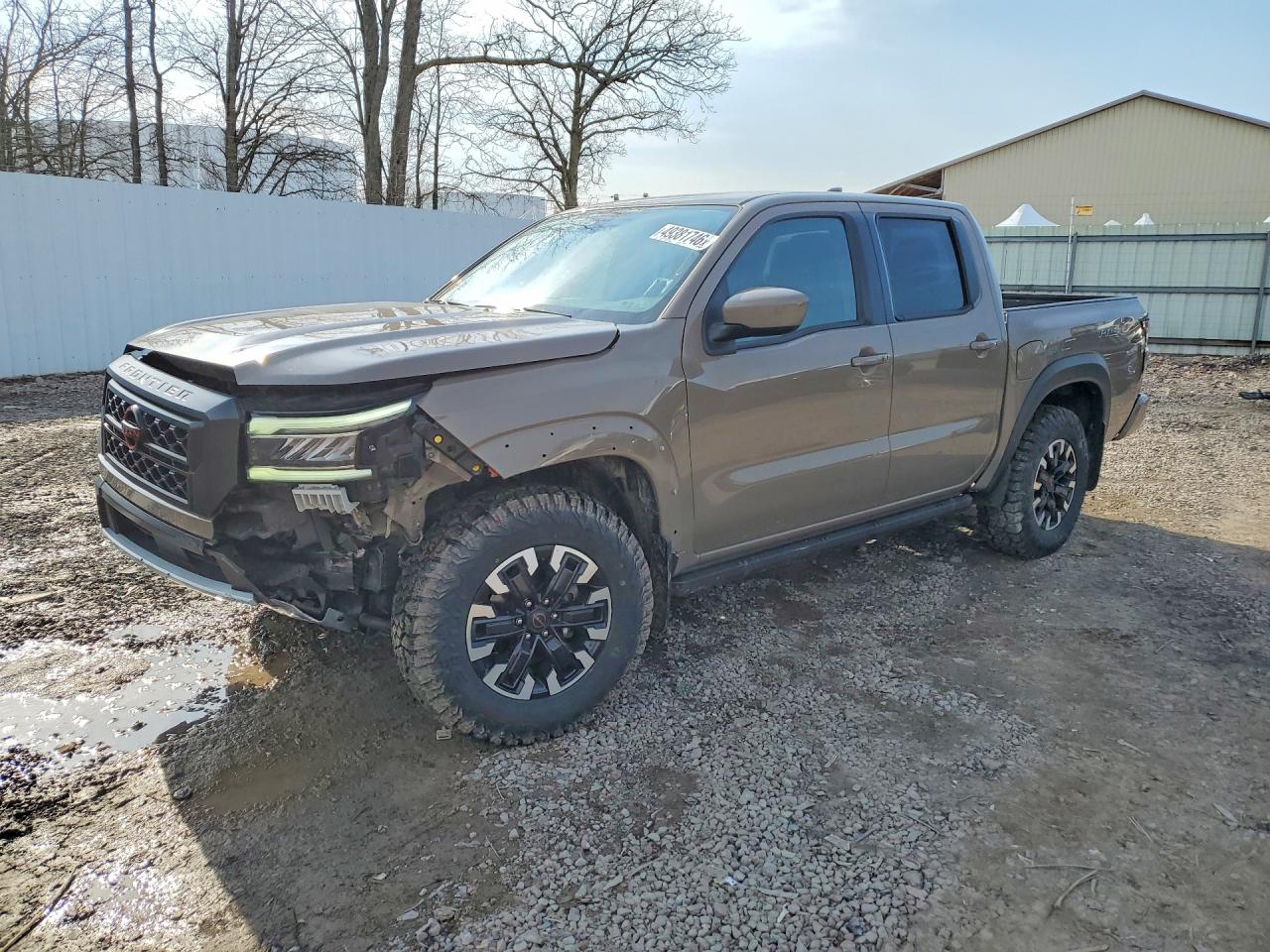 2023 Nissan Frontier Pro-4X, VIN 1N6ED1EK0PN637247 — Front end