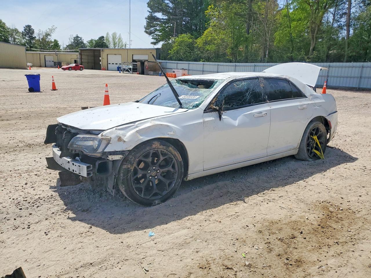 2019 Chrysler 300 S, VIN 2C3CCABG6KH550620 — Rollover