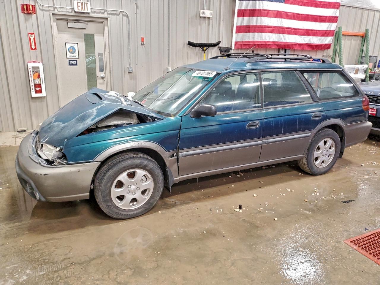 1998 Subaru Legacy Outback, VIN 4S3BG6850W7642936 — Перед