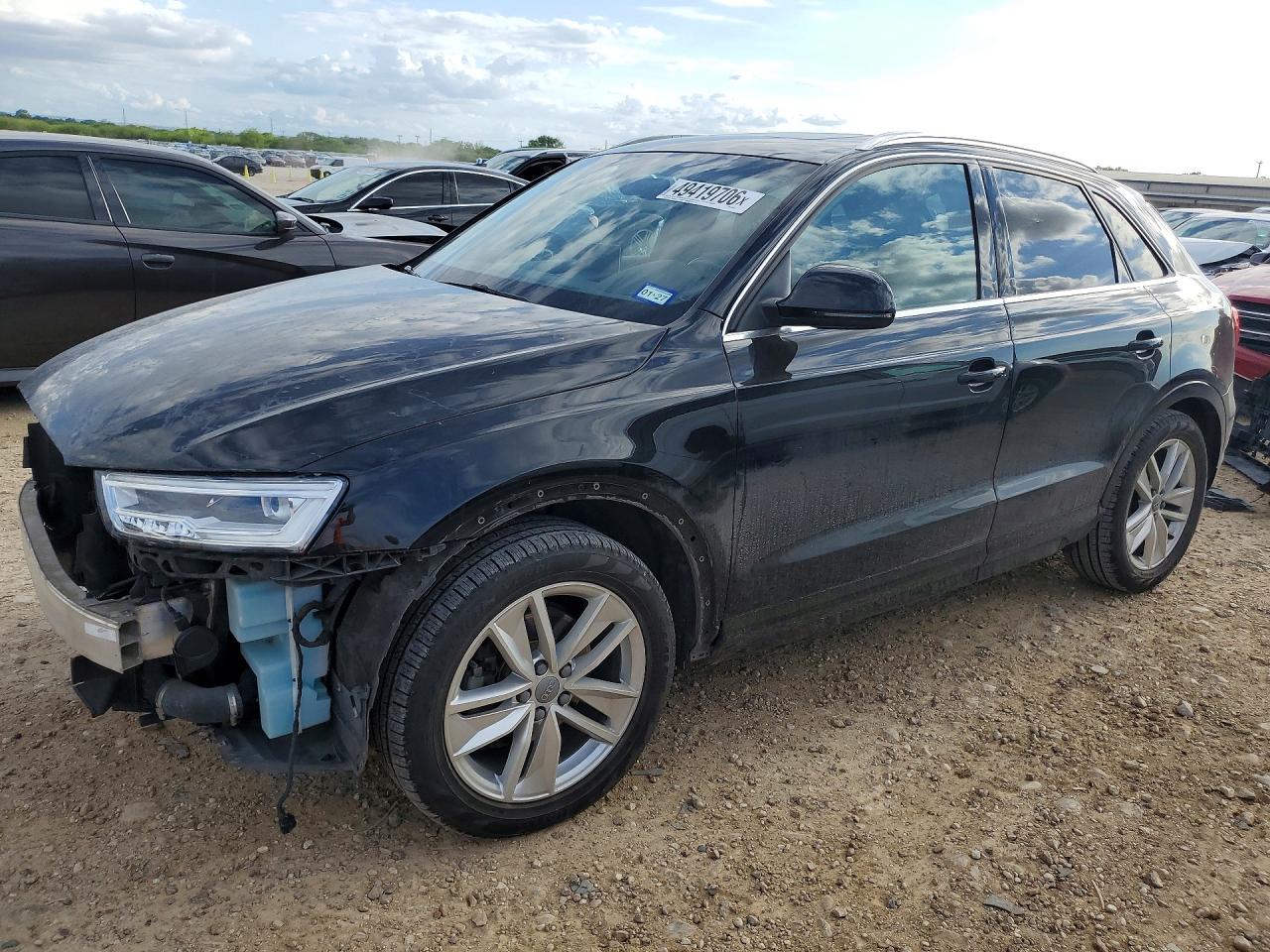 2018 Audi Q3 Premium Plus, VIN WA1JCCFS2JR032042 — Front end