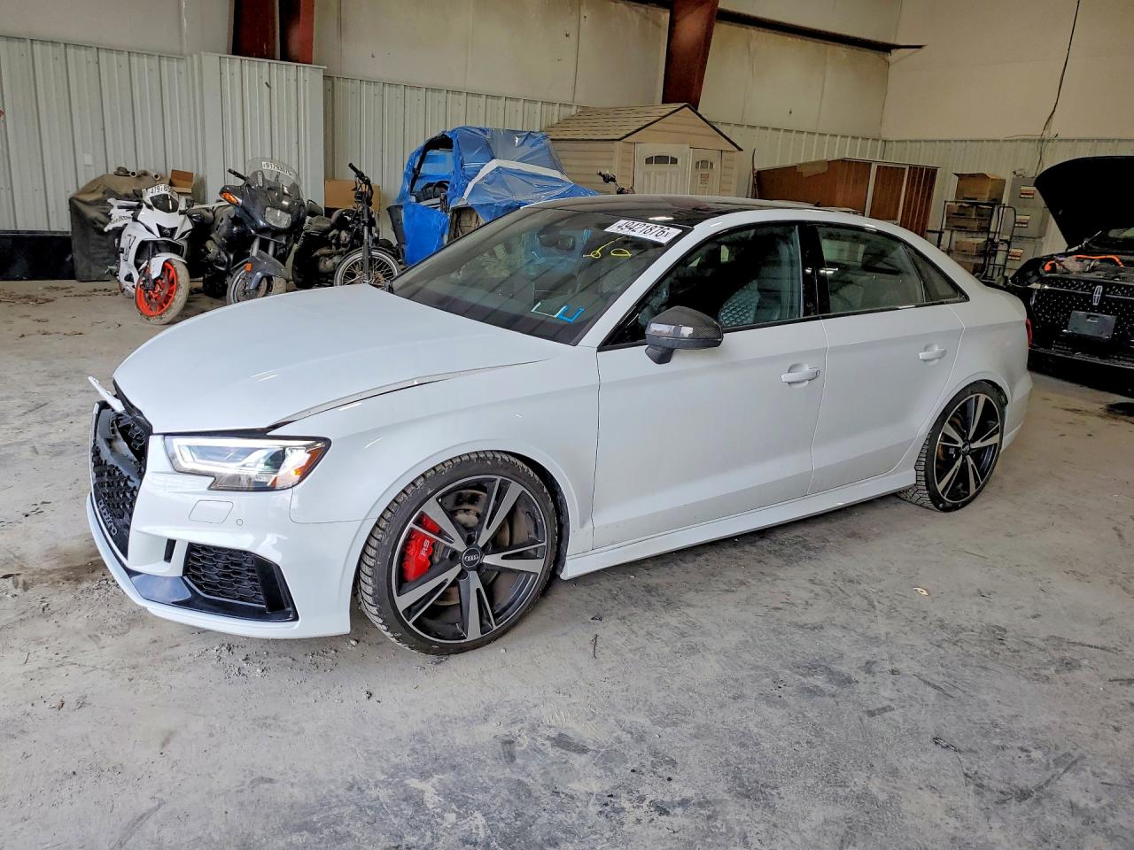2019 Audi RS 3, VIN WUABWGFF1KA904970 — Front end