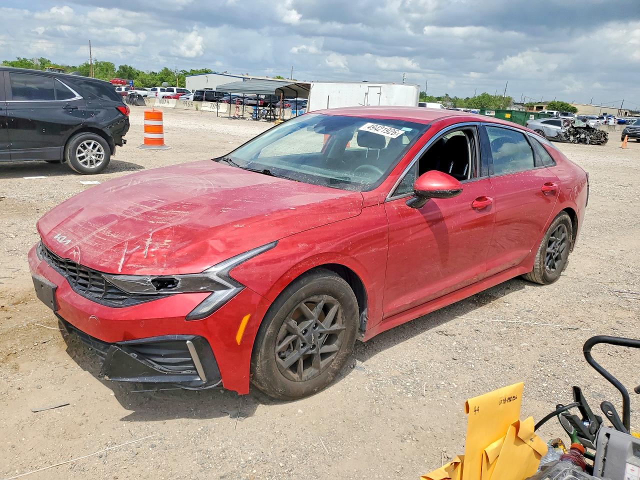 2025 Kia K5 LXS, VIN KNAG24J74S5344932 — Front end