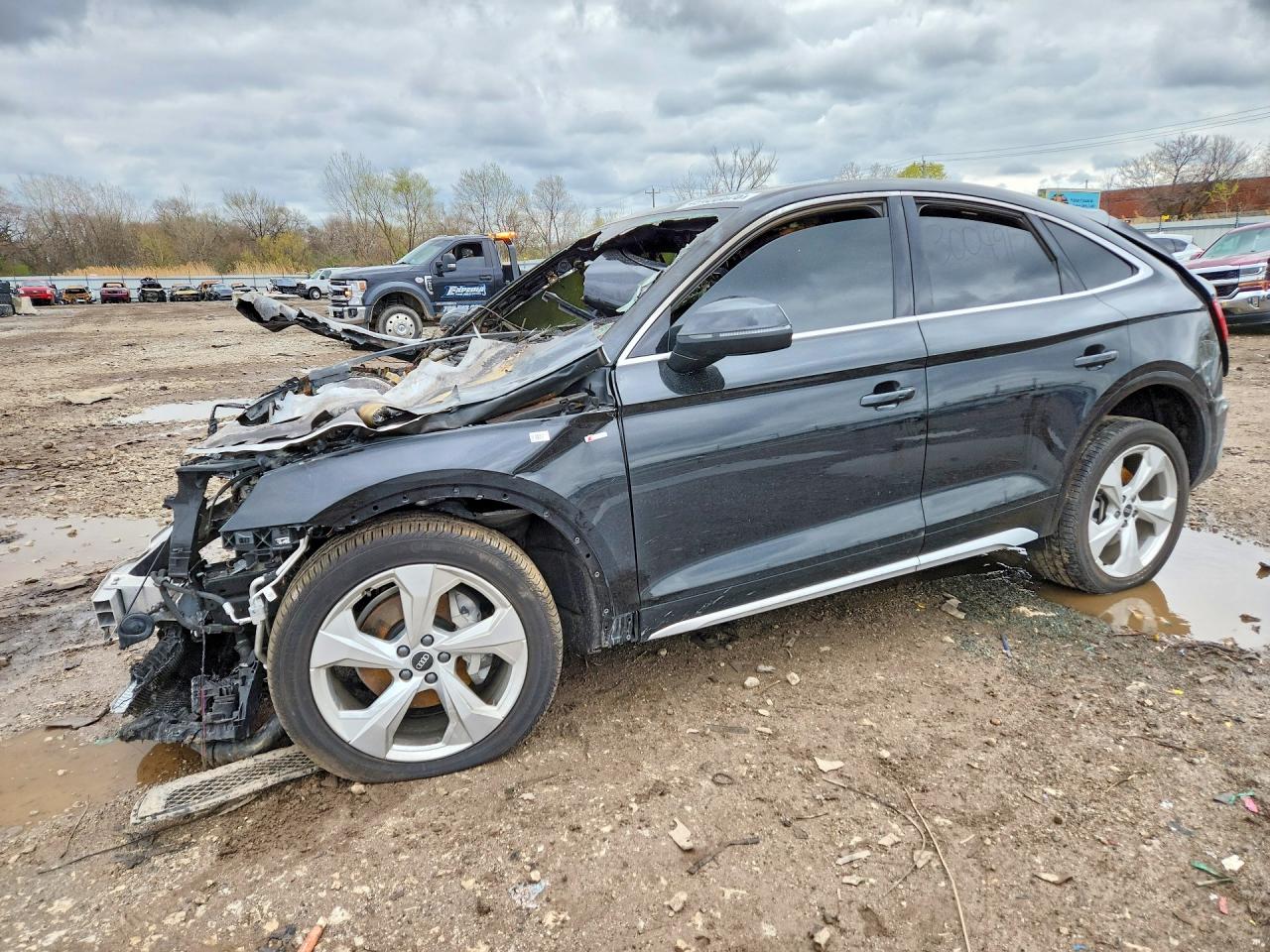 2021 Audi Q5 Sportback Premium Plus, VIN WA15AAFY6M2115759 — Burn