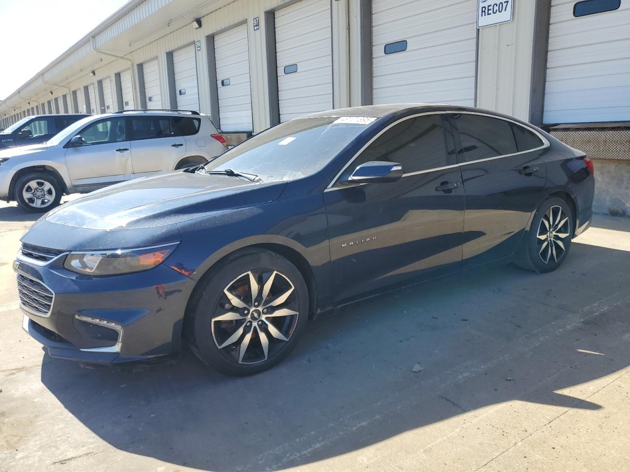 2017 Chevrolet Malibu LT, VIN 1G1ZE5ST0HF284728 — Water / flood