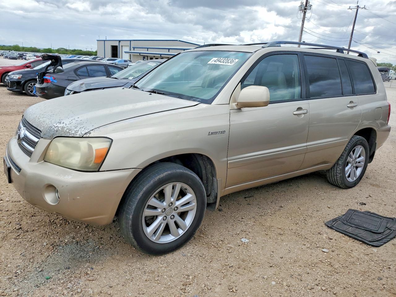 2006 Toyota Highlander Limited, VIN JTEEW21A060008448 — Front end