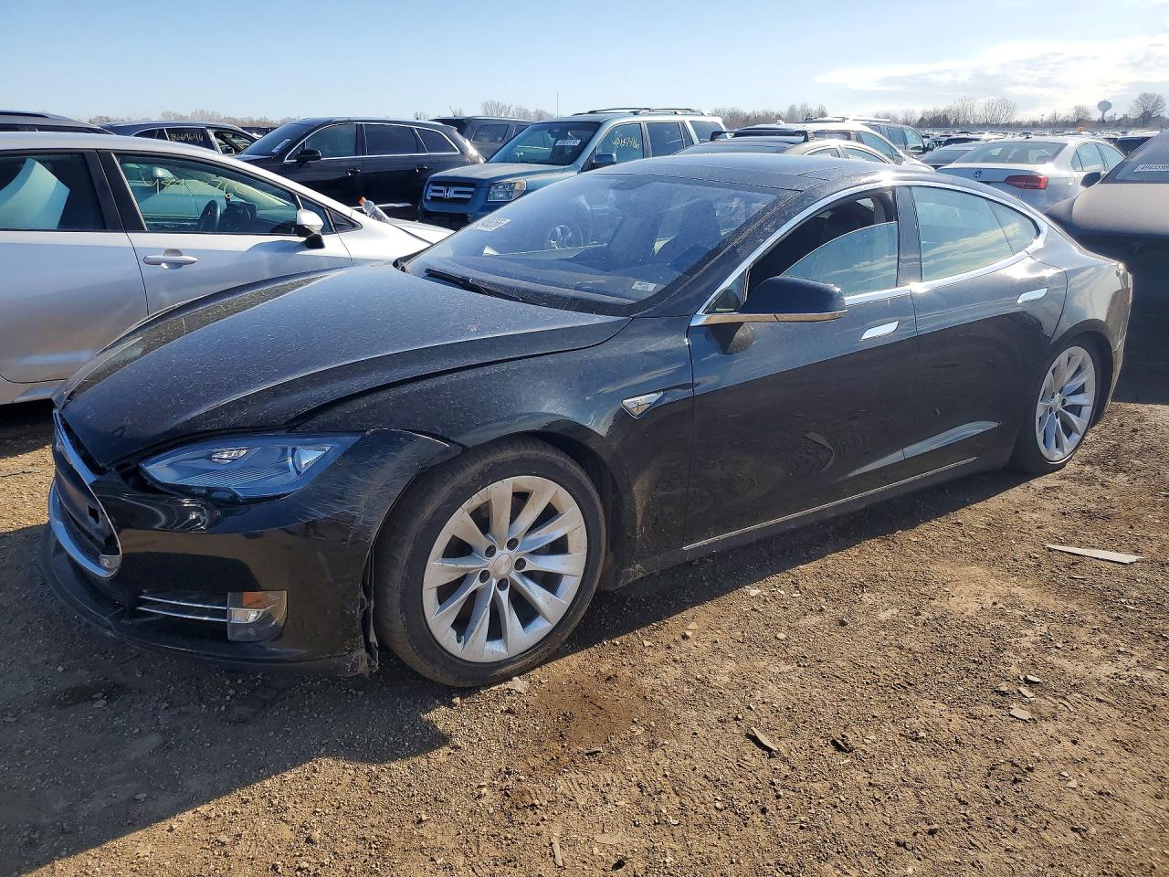 2012 Tesla Model S, VIN 5YJSA1CN4CFP03058 — Front end