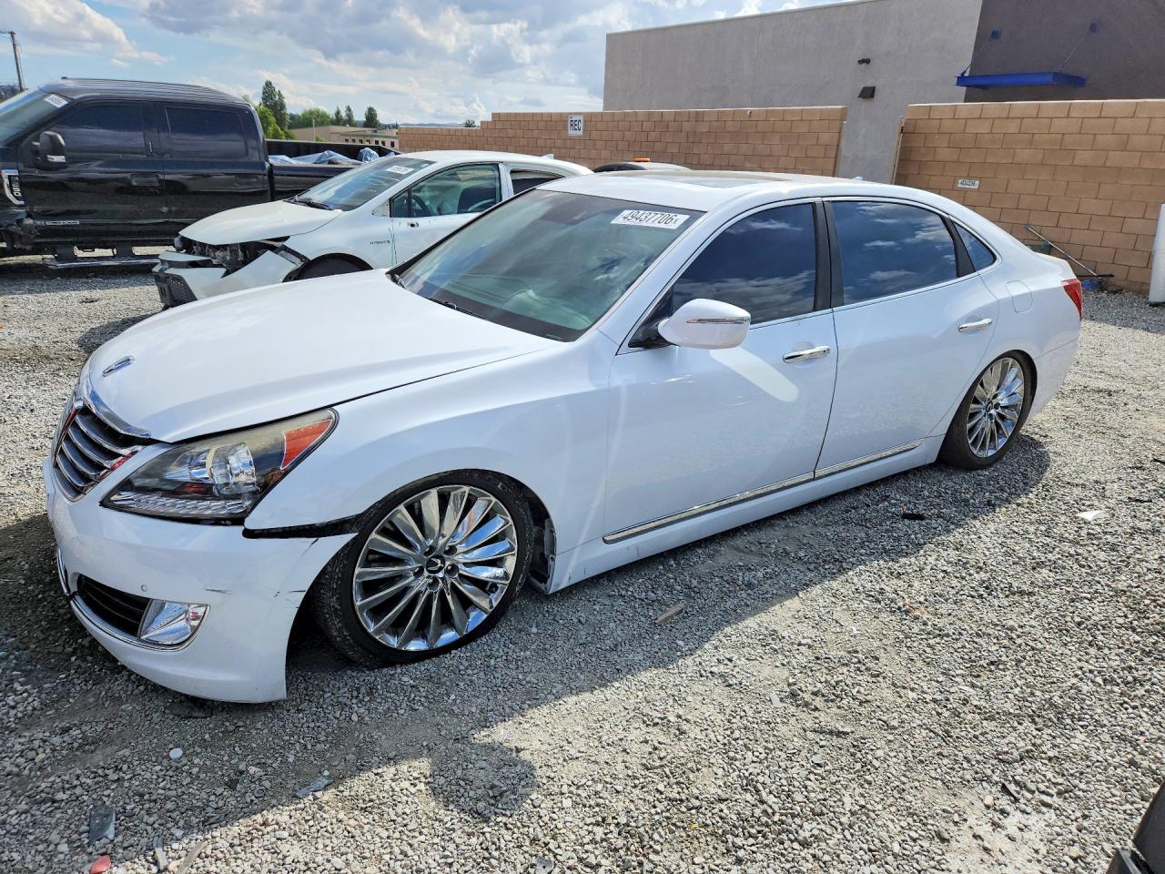 2016 Hyundai Equus Signature, VIN KMHGH4JH2GU101400 — Undercarriage