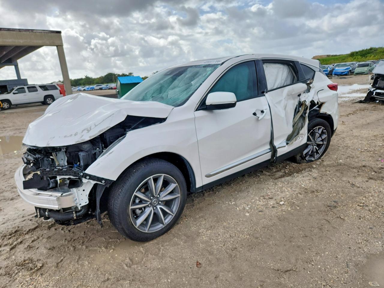 2023 Acura RDX Technology, VIN 5J8TC1H57PL010271 — Side