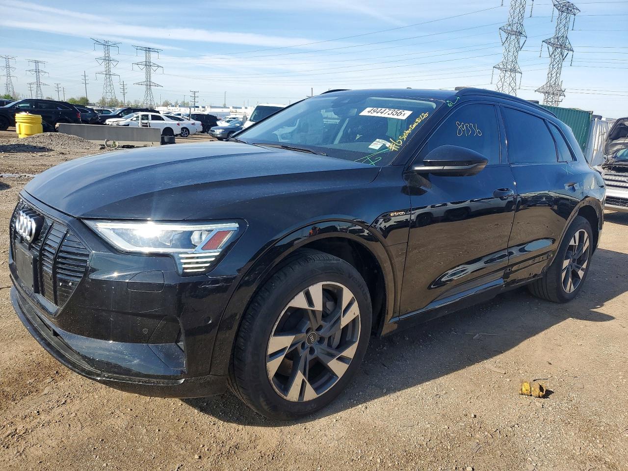 2021 Audi e-tron Premium, VIN WA1AAAGE6MB024011 — Side
