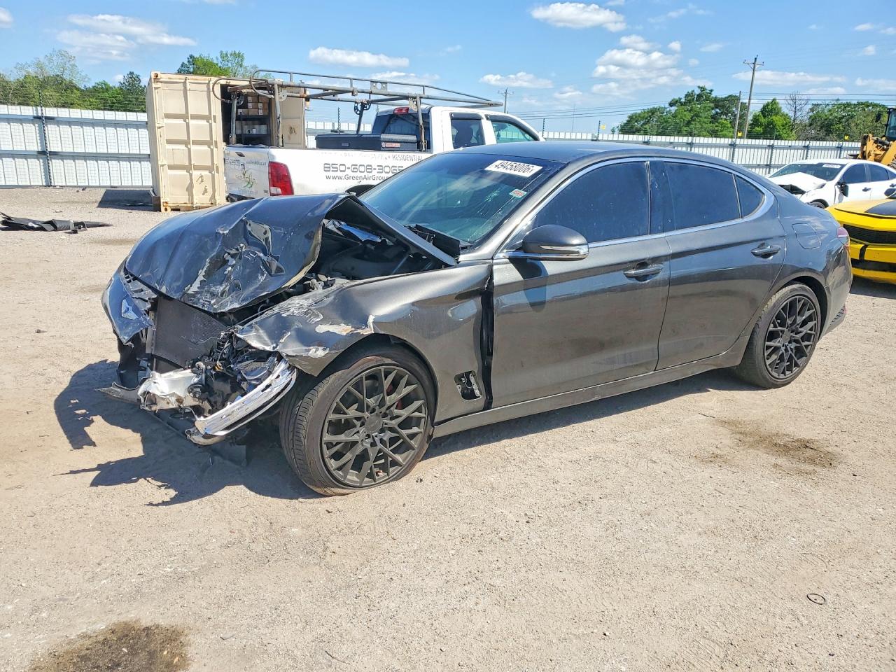 2022 Genesis G70 2.0T, VIN KMTG34TA7NU099595 — Front end