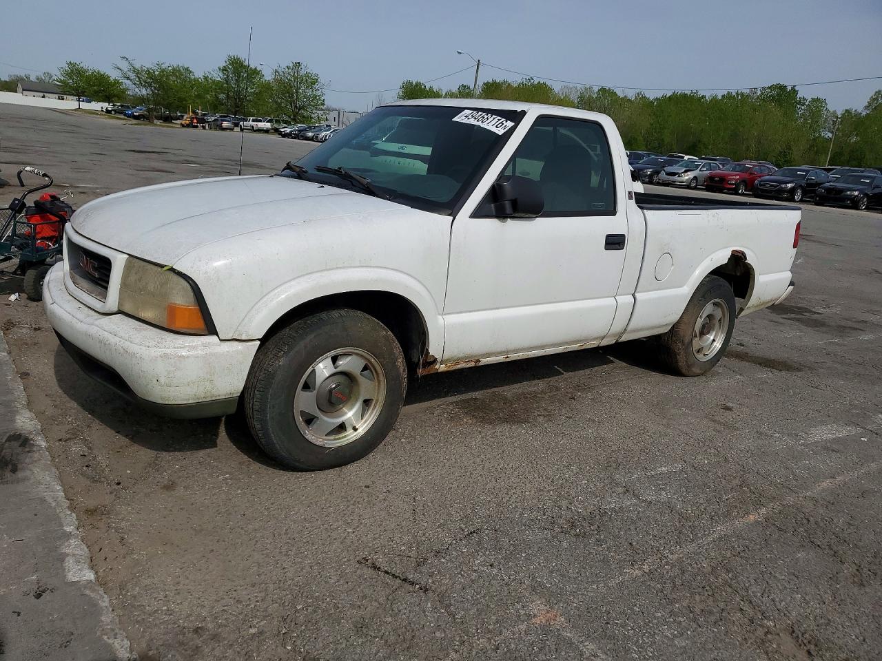 2000 GMC Sonoma SLS 1SE, VIN 1GTCS1440Y8188283 — Minor dents and scratches