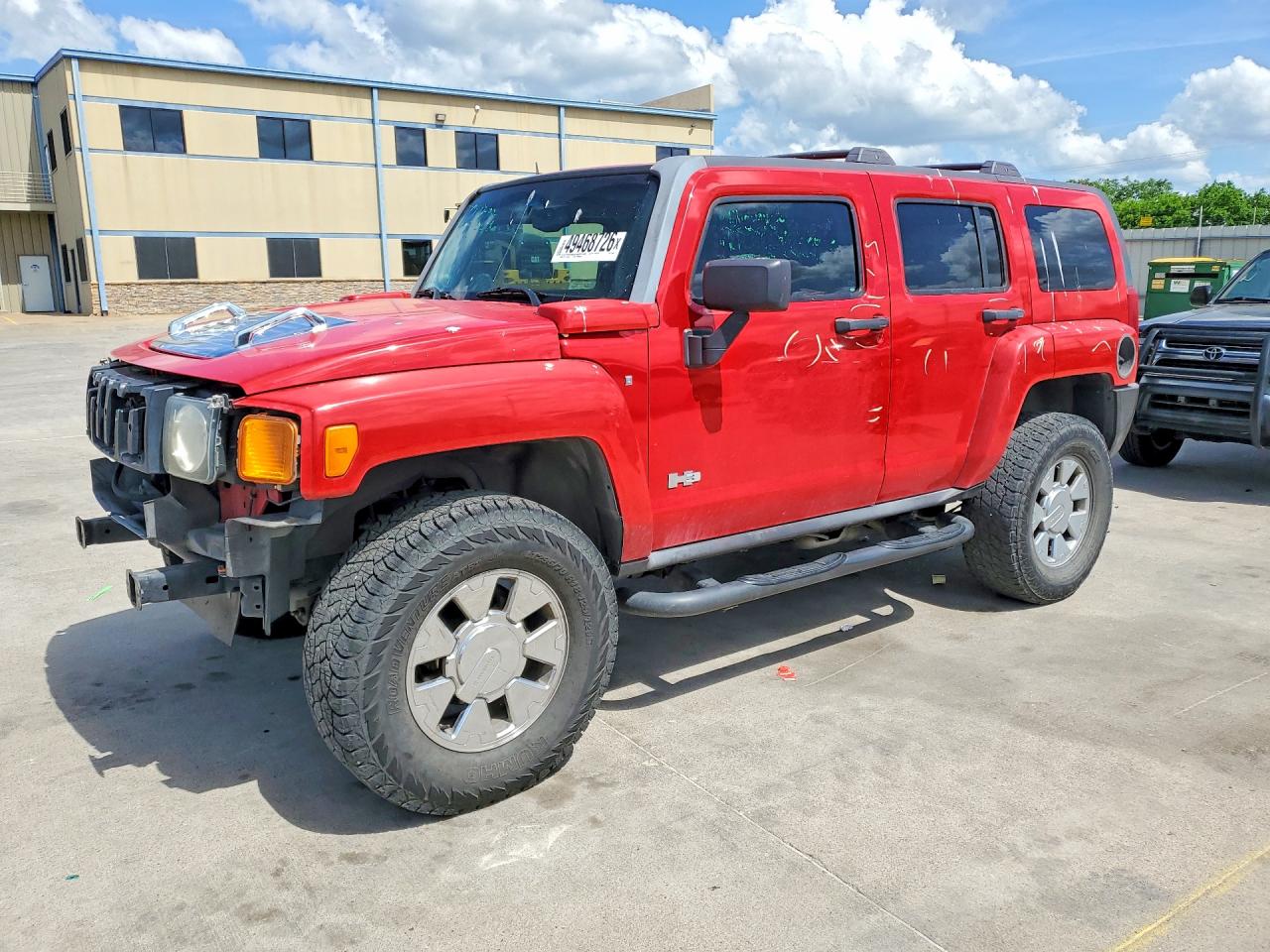 2008 Hummer H3 Luxury, VIN 5GTEN13E788114653 — Front end