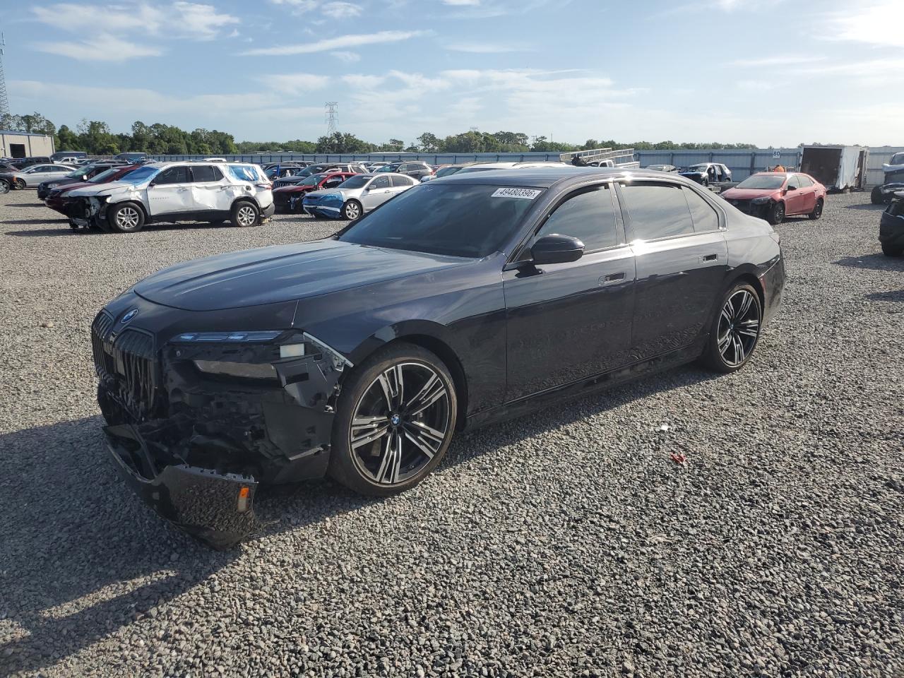 2025 BMW i7 xDrive60, VIN WBY53EJ01SCU91381 — Front end