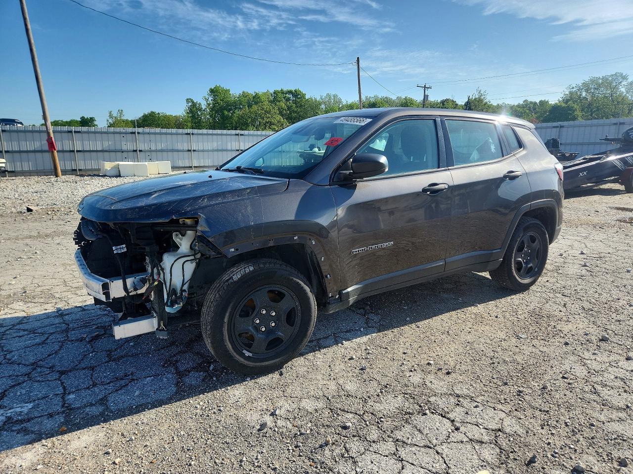 2018 Jeep Compass Sport, VIN 3C4NJCAB3JT487333 — Front end