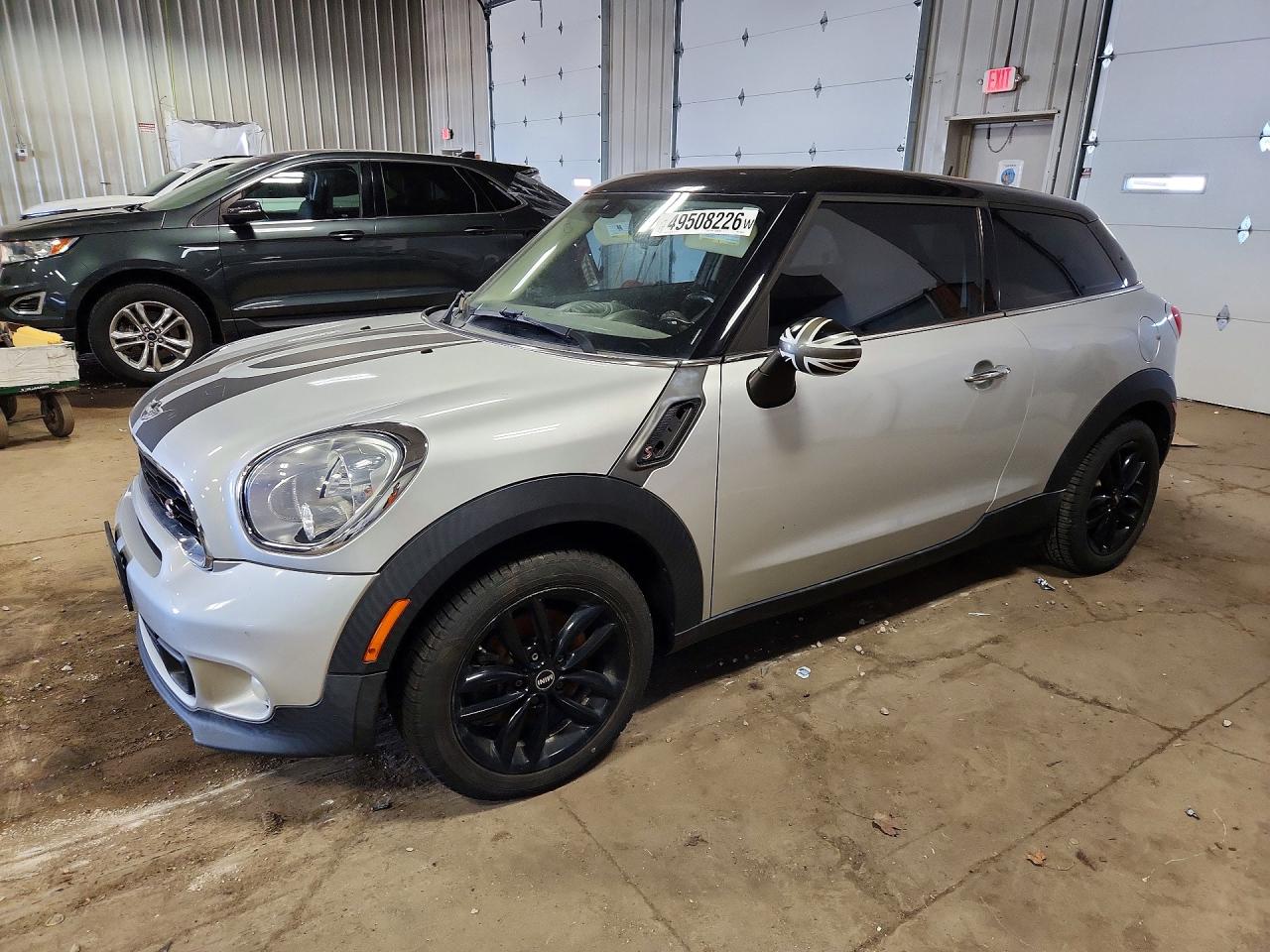 2015 MINI Paceman S, VIN WMWSS5C56FWS99763 — Minor dents and scratches