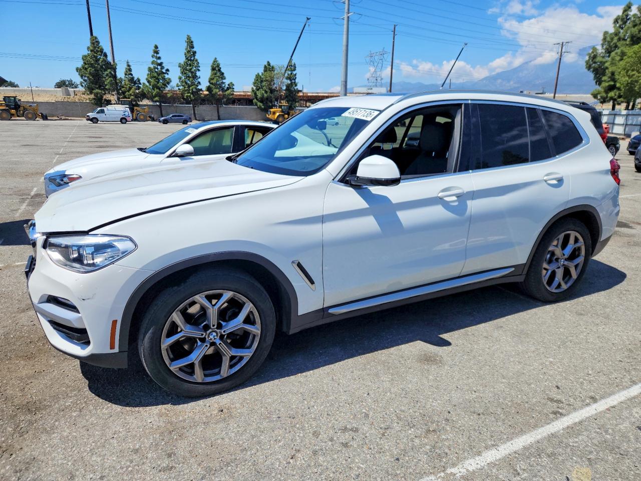 2021 BMW X3 sDrive30i, VIN 5UXTY3C07M9G53544 — Front end